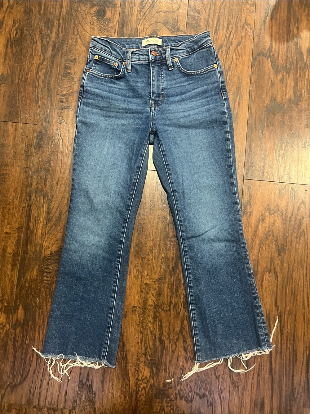 Madewell Mid Rise Kick Out Jeans size 26